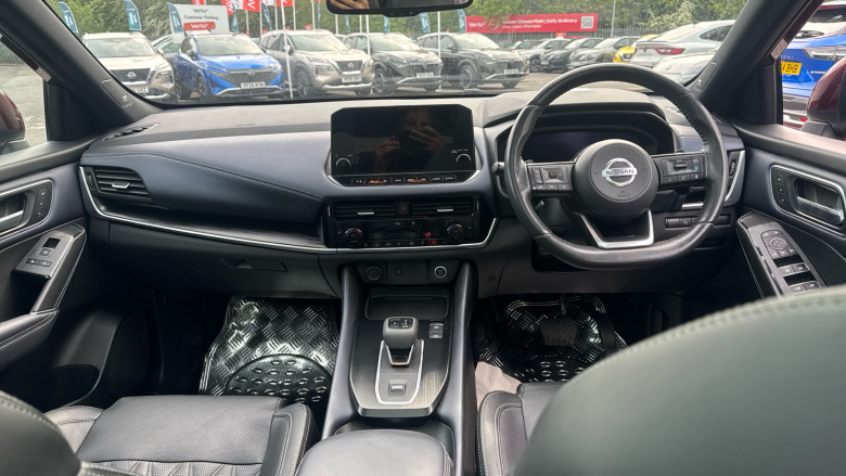 Nissan Qashqai 1.3 DiG-T MH 158 Tekna+ 5dr Xtronic Petrol Hatchback
